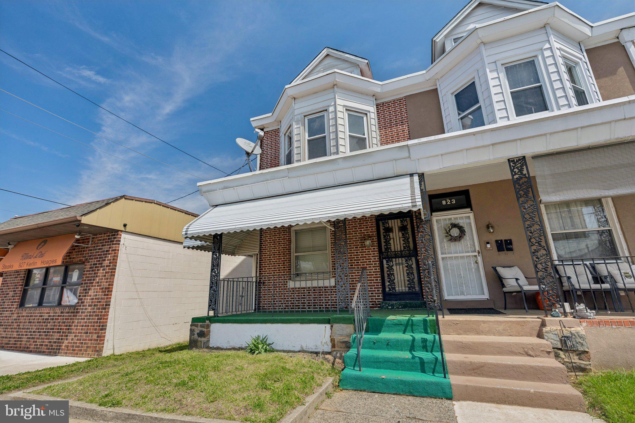 925 Kerlin Street Chester, PA 19013 - Photo 3 of 39