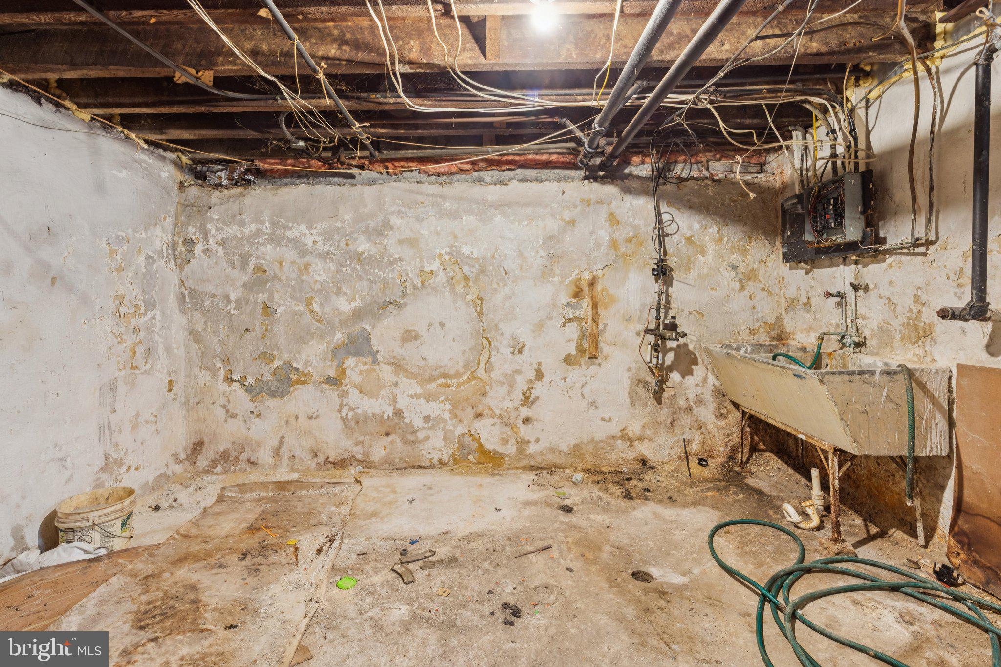 925 Kerlin Street Chester, PA 19013 - Photo 37 of 39