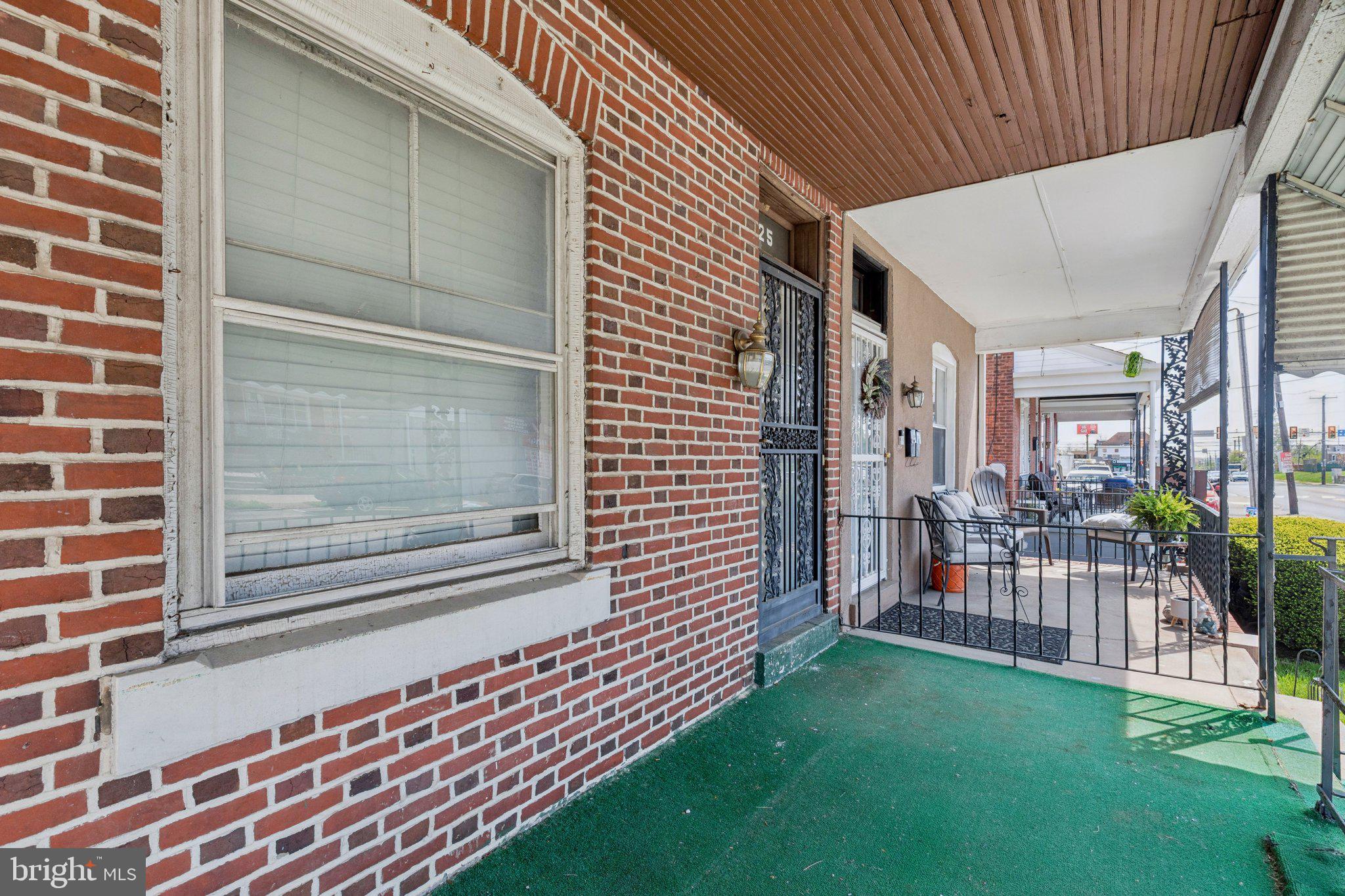 925 Kerlin Street Chester, PA 19013 - Photo 4 of 39