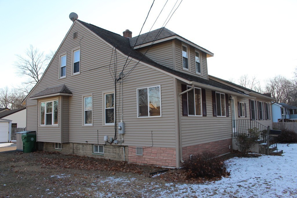 115 New Ludlow Road Chicopee, MA 01020 - Photo 4 of 23 Gallery Image 4