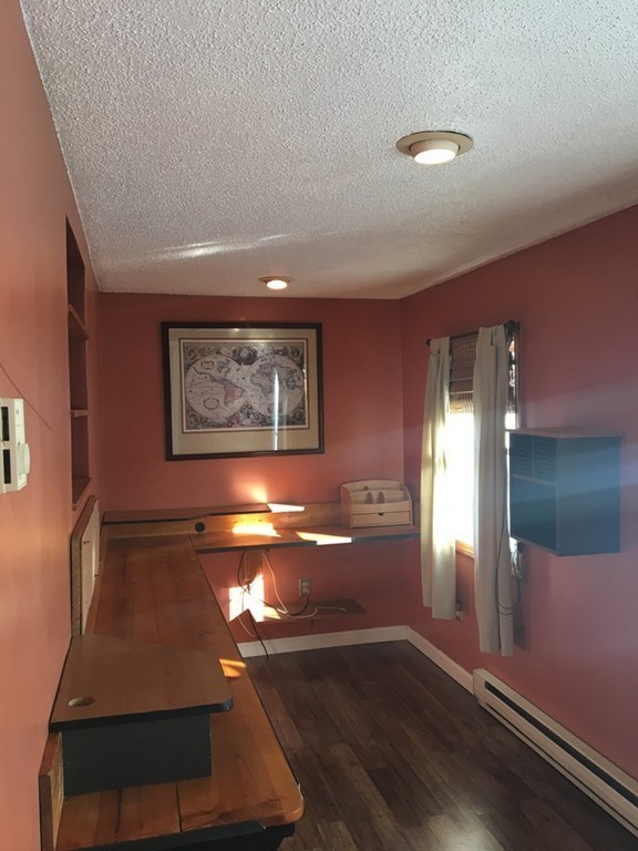 115 New Ludlow Road Chicopee, MA 01020 - Photo 9 of 23 Gallery Image 9