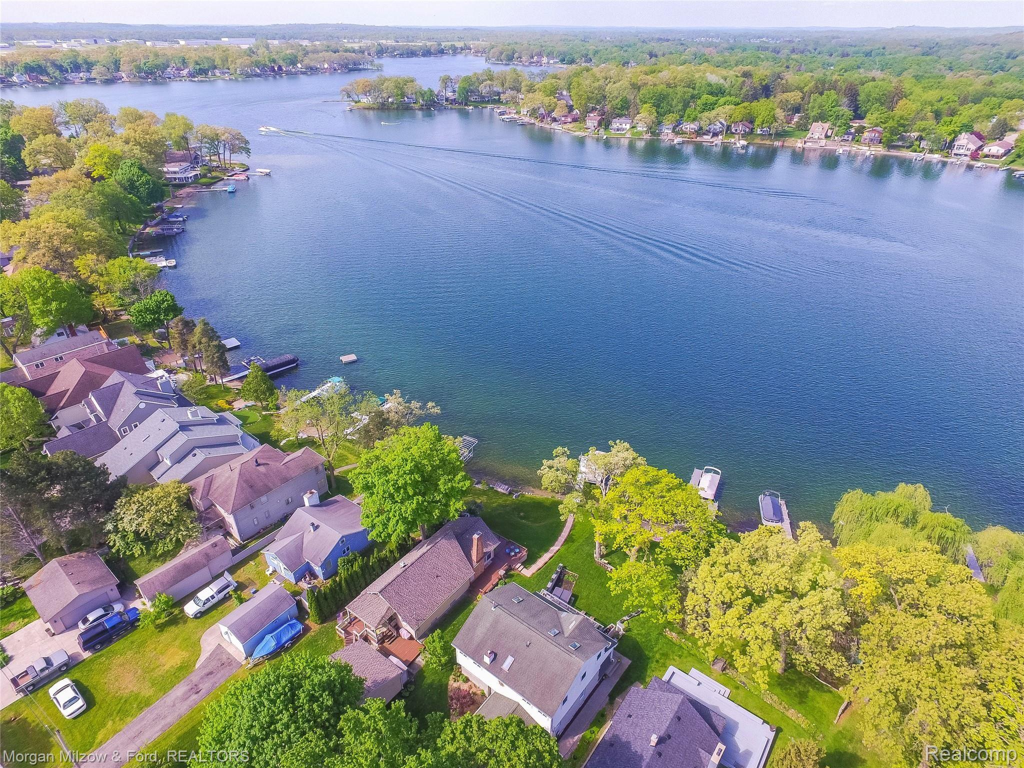 3001 Lansdowne Road Waterford, MI 48329 - Photo 2 of 59 155 ACRES/ ALL SPORT
