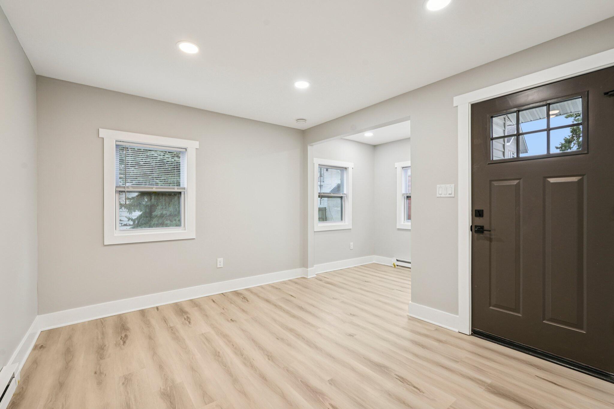 1308 69th Street Kenosha, WI 53143 - Photo 12 of 43 12-web-or-mls-69th St-S0204-012