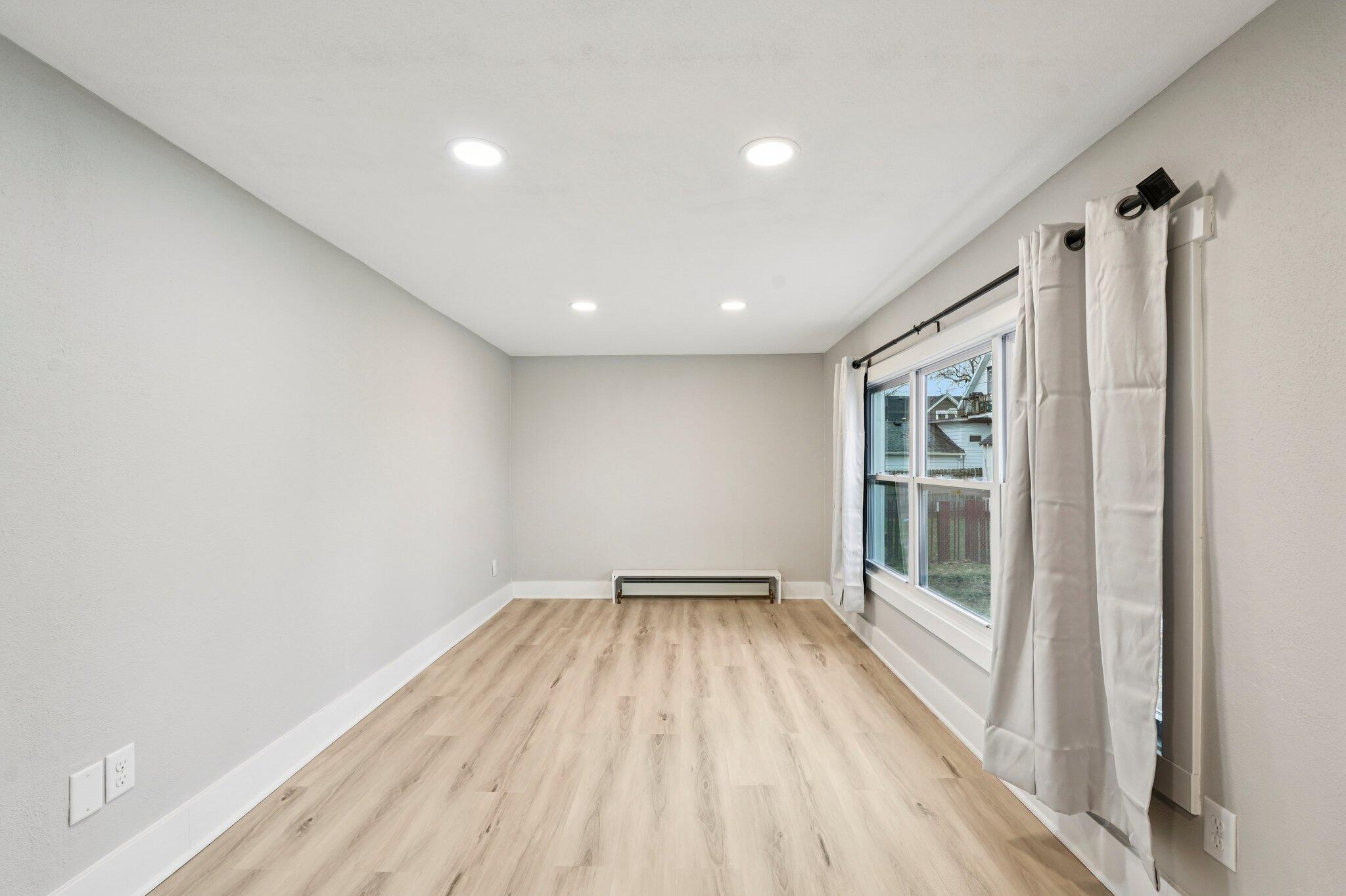 1308 69th Street Kenosha, WI 53143 - Photo 14 of 43 14-web-or-mls-69th St-S0204-014