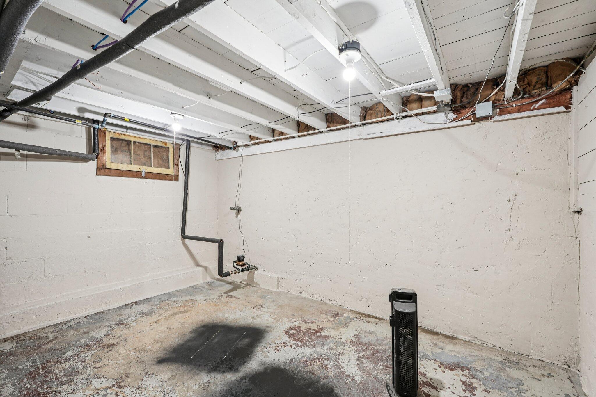 1308 69th Street Kenosha, WI 53143 - Photo 33 of 43 33-web-or-mls-69th St-S0204-033