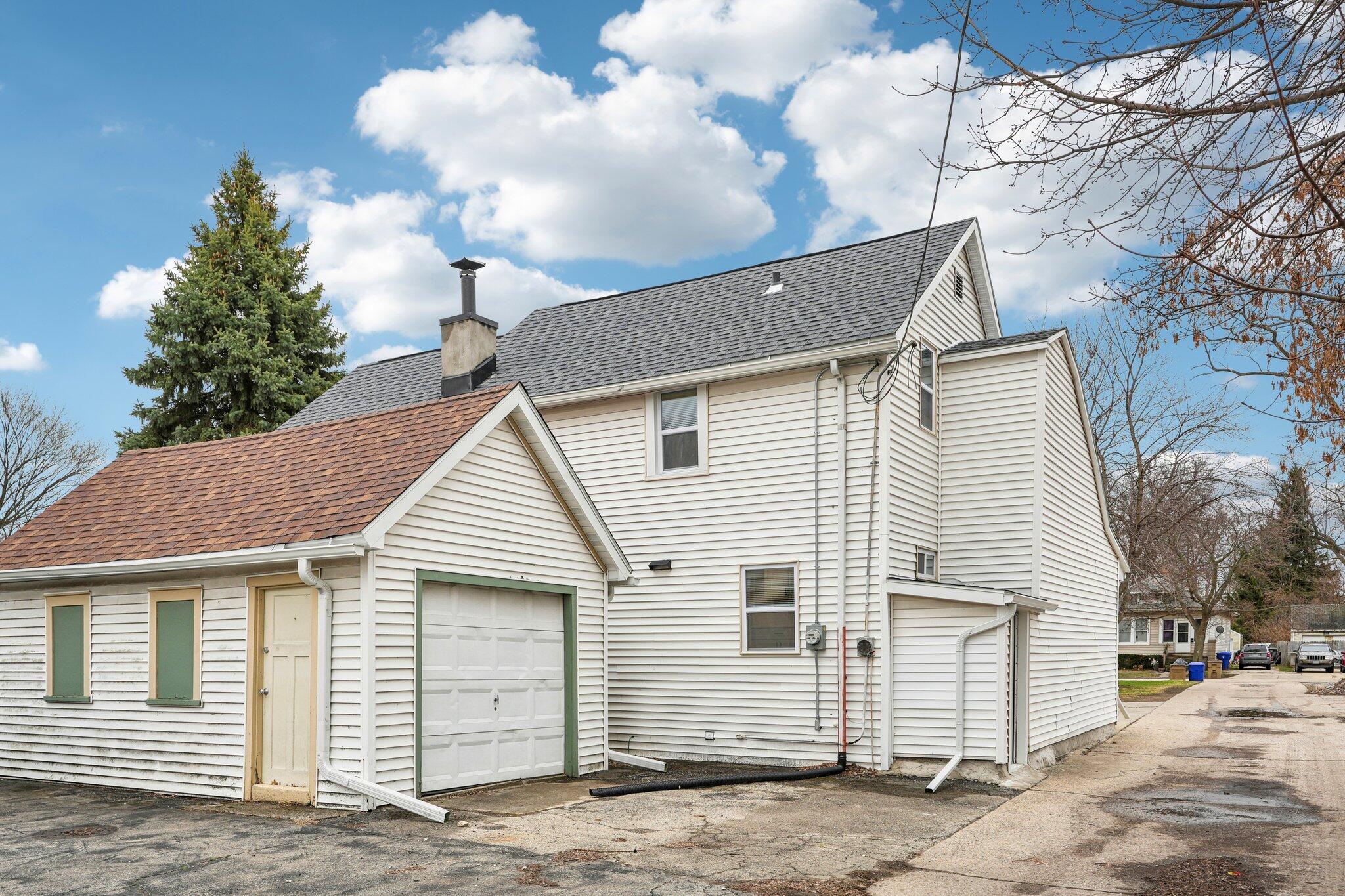 1308 69th Street Kenosha, WI 53143 - Photo 38 of 43 38-web-or-mls-69th St-S0204-038