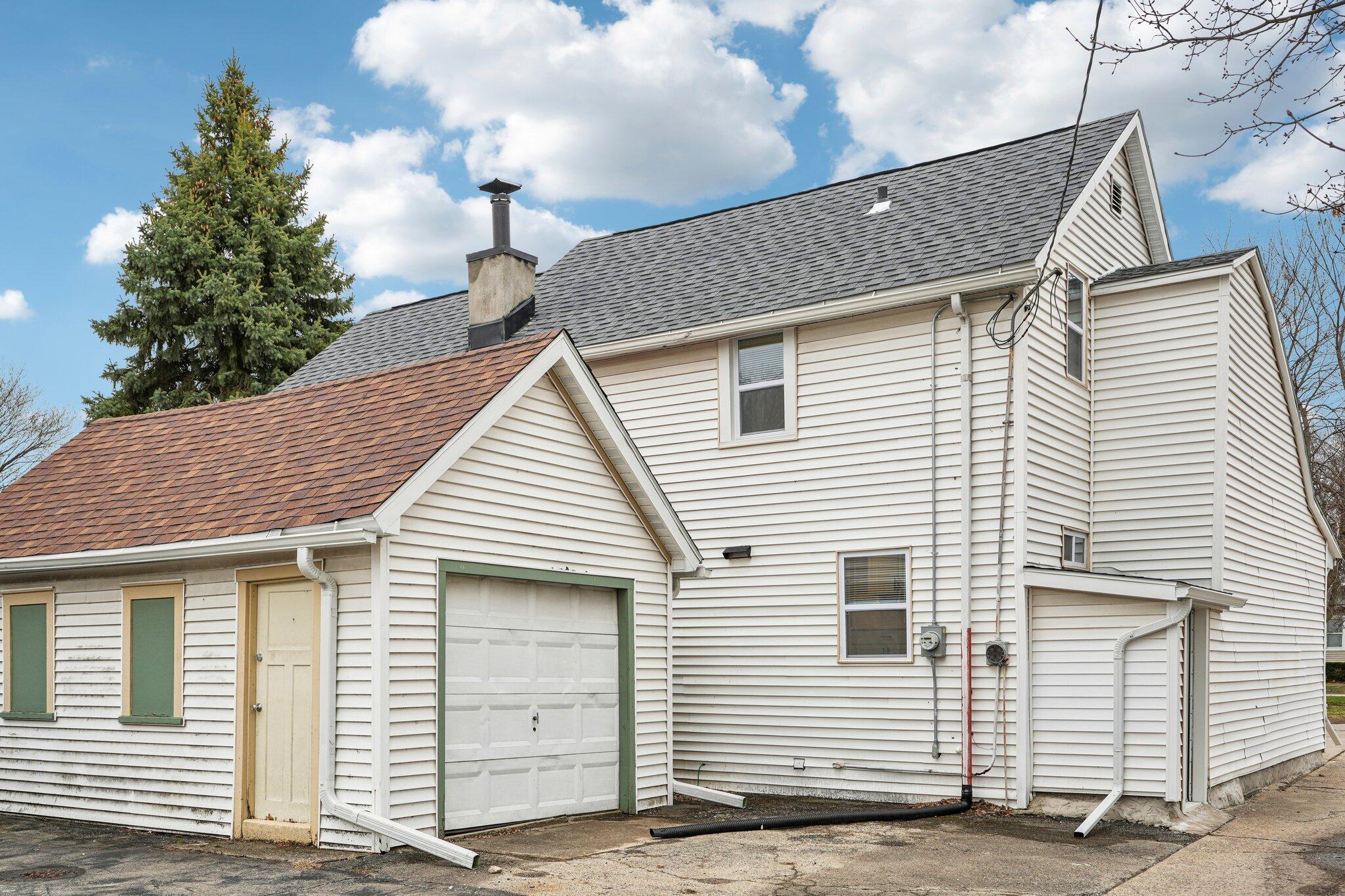 1308 69th Street Kenosha, WI 53143 - Photo 39 of 43 39-web-or-mls-69th St-S0204-039