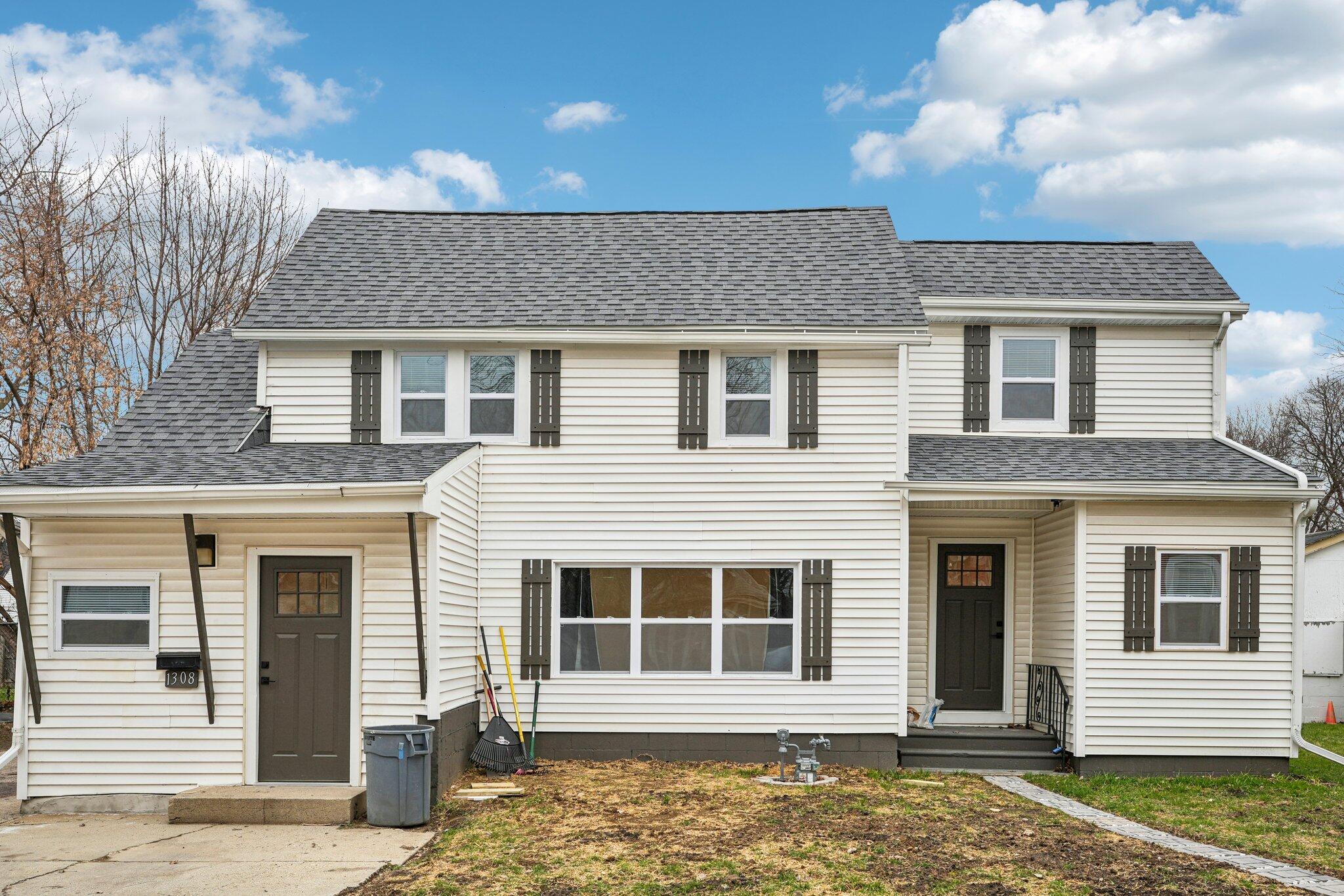 1308 69th Street Kenosha, WI 53143 - Photo 6 of 43 6-web-or-mls-69th St-S0204-006