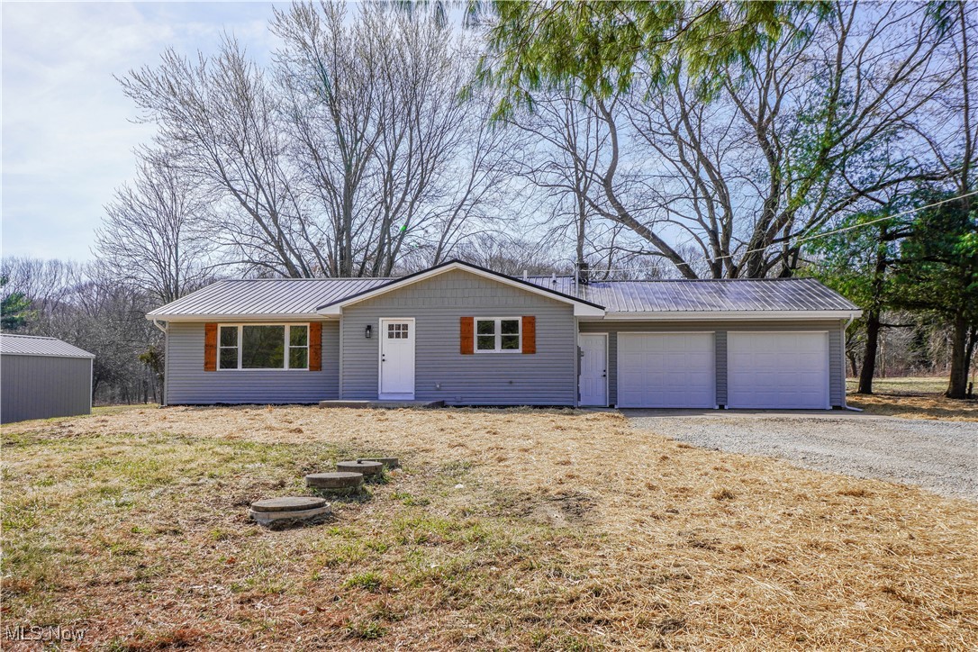 3032 Rohrer Road Wadsworth, OH 44281 - Photo 1 of 32