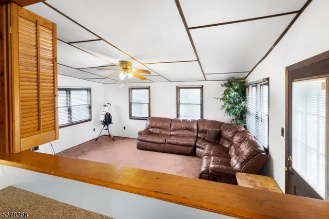 $575,000 | 59 Hearthstone Avenue, Woodbridge, NJ 08863