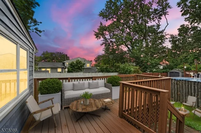 $575,000 | 59 Hearthstone Avenue, Woodbridge, NJ 08863