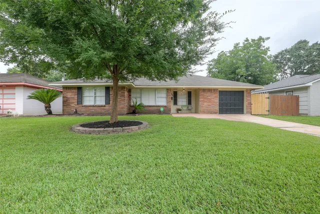 $2,600 | 6231 Wynnwood Lane, Houston, TX 77008