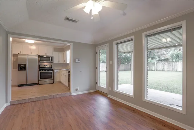 $2,600 | 6231 Wynnwood Lane, Houston, TX 77008