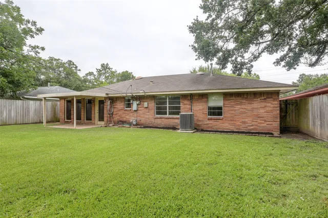 $2,600 | 6231 Wynnwood Lane, Houston, TX 77008
