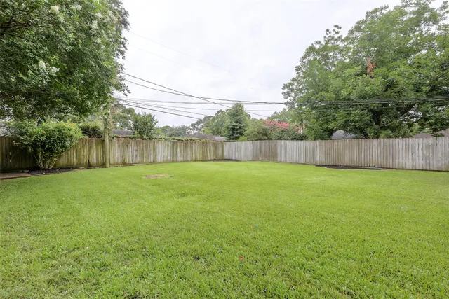 $2,600 | 6231 Wynnwood Lane, Houston, TX 77008