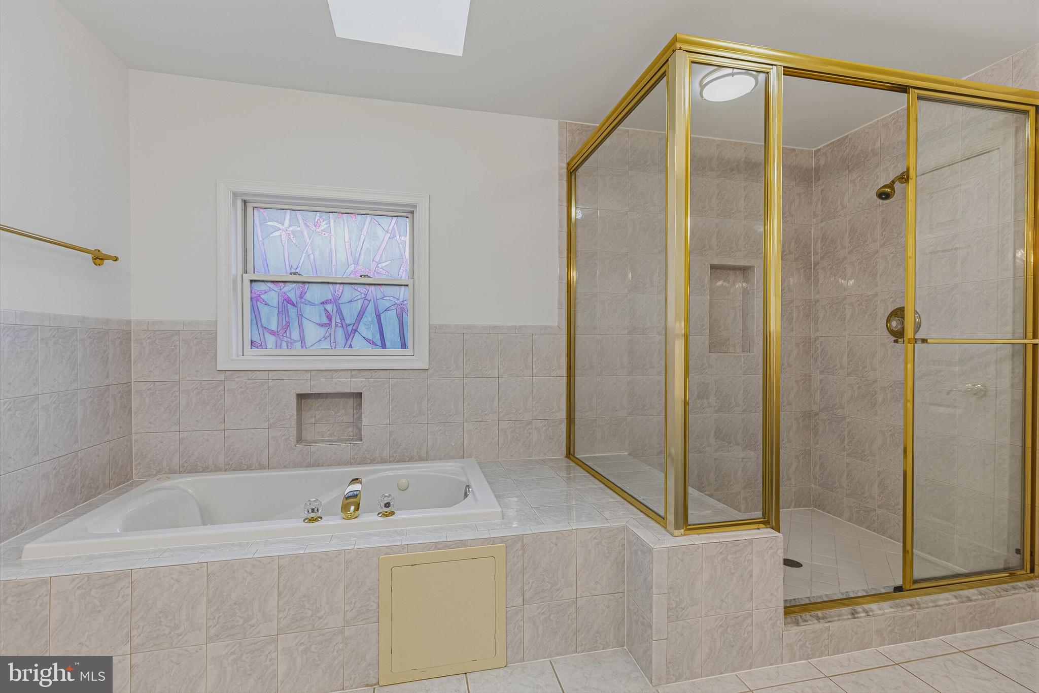 837 Seneca Road Great Falls, VA 22066 - Photo 21 of 49