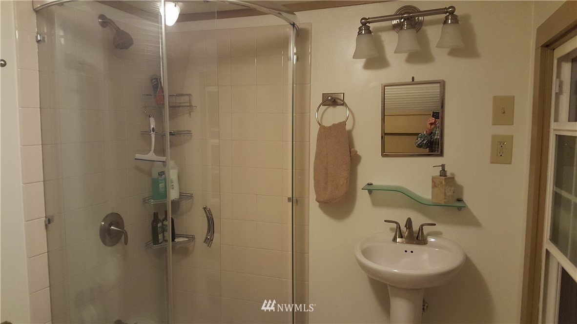 522 Henry Boyd Road Port Angeles, WA 98362 - Photo 12 of 19 Gallery Image 12