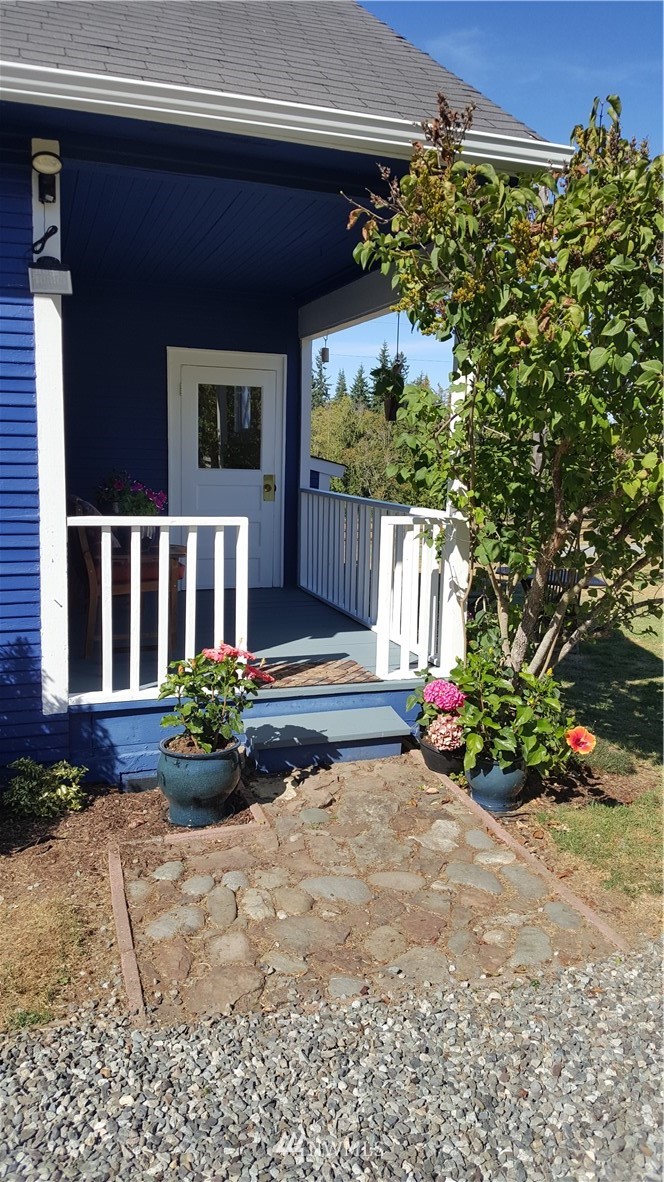 522 Henry Boyd Road Port Angeles, WA 98362 - Photo 3 of 19 Gallery Image 3