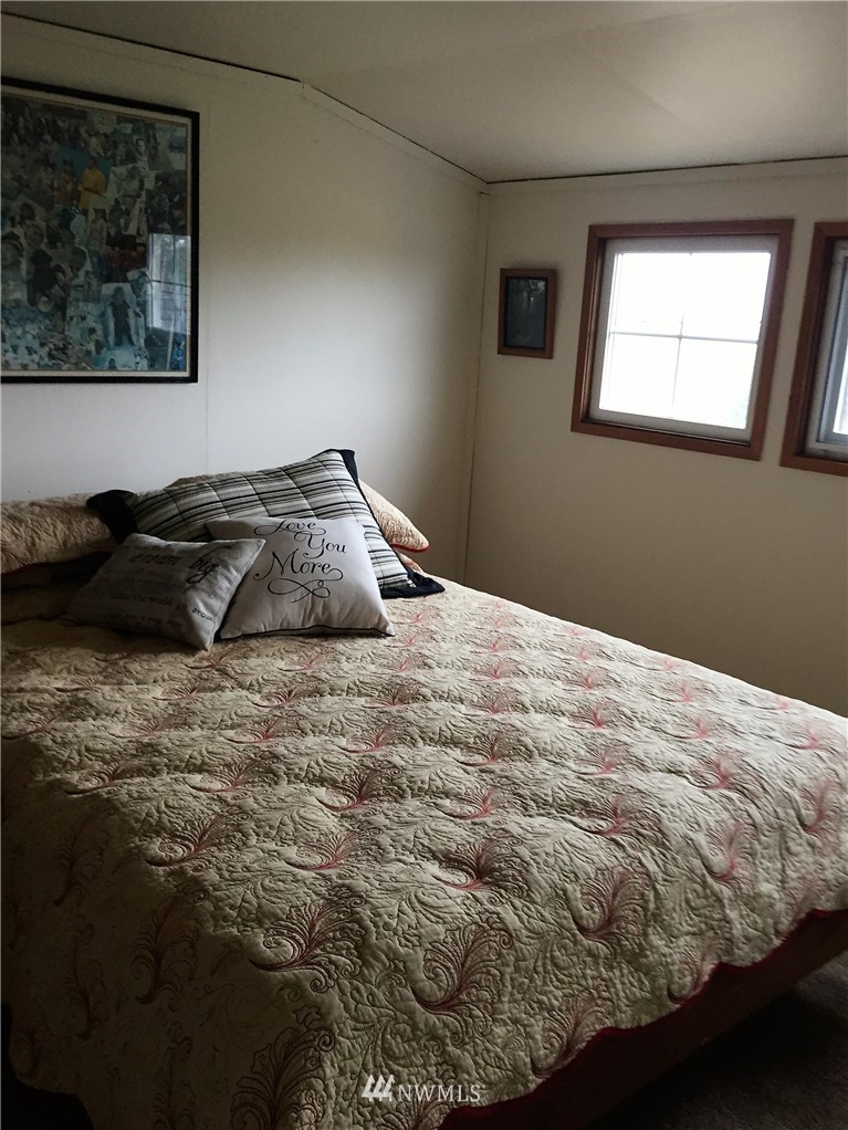 522 Henry Boyd Road Port Angeles, WA 98362 - Photo 10 of 19 Gallery Image 10
