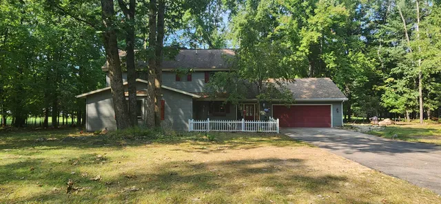 $329,000 | 6797 Beechnut Court, Stanwood, MI 49346
