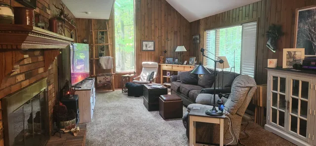 $329,000 | 6797 Beechnut Court, Stanwood, MI 49346