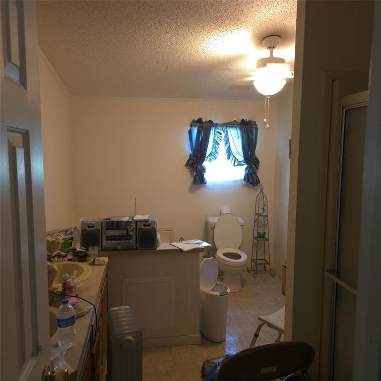 1946 North Bosley Road Santo, TX 76472 - Photo 14 of 27 Double wide