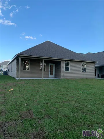 $2,150 | 7531 Trailview Drive, Gonzales, LA 70737