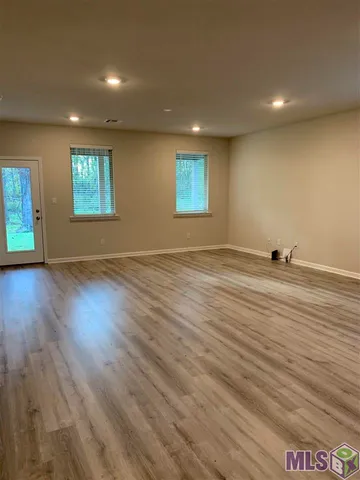 $2,150 | 7531 Trailview Drive, Gonzales, LA 70737