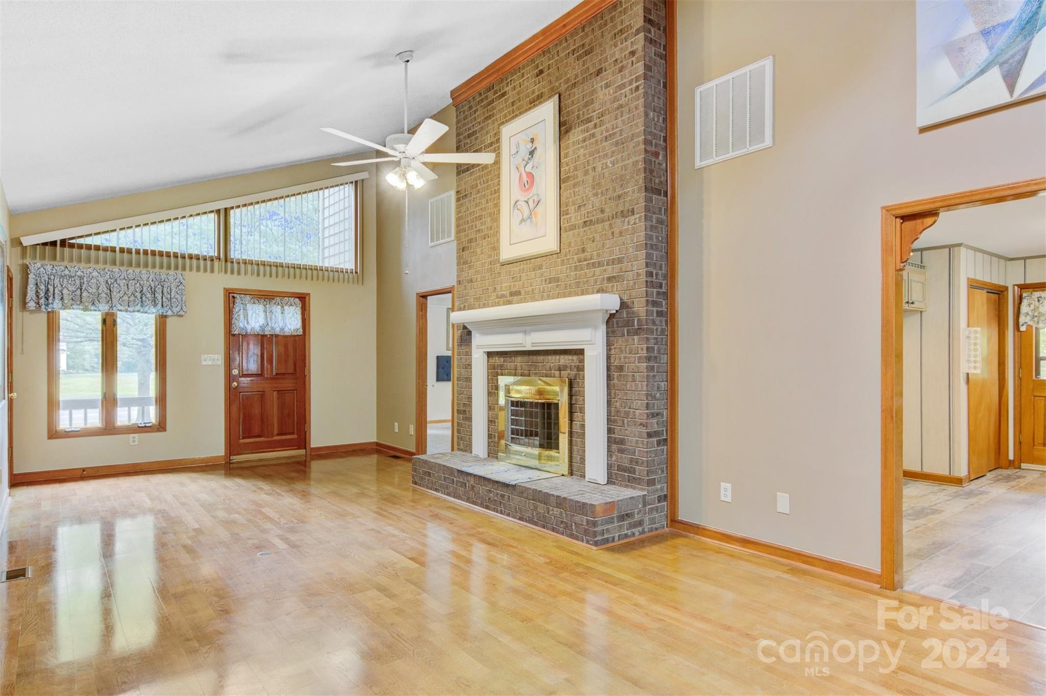 2413 St James Church Road Denver, NC 28037 - Photo 5 of 48 Gallery Image 5