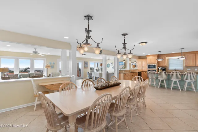 $2,750,000 | 1123 Ocean Boulevard West, Holden Beach, NC 28462