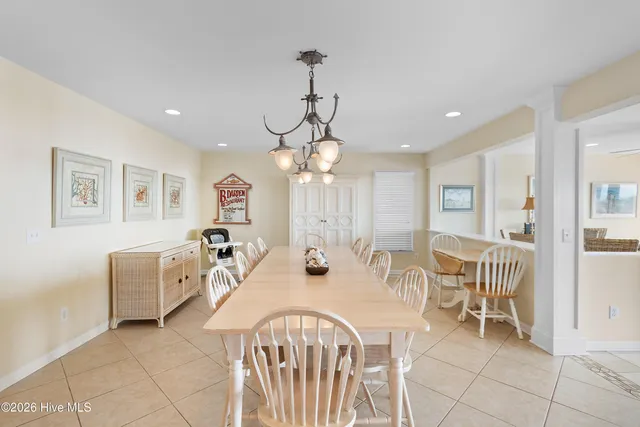 $2,750,000 | 1123 Ocean Boulevard West, Holden Beach, NC 28462