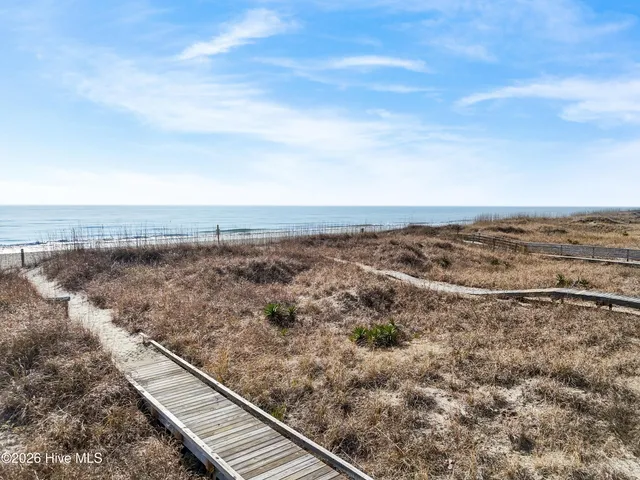 $2,750,000 | 1123 Ocean Boulevard West, Holden Beach, NC 28462