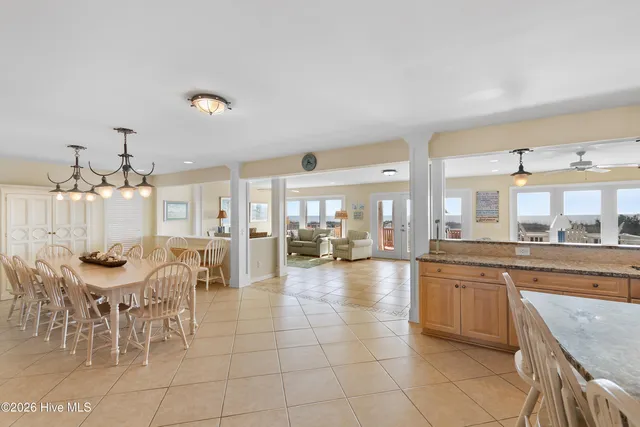 $2,750,000 | 1123 Ocean Boulevard West, Holden Beach, NC 28462