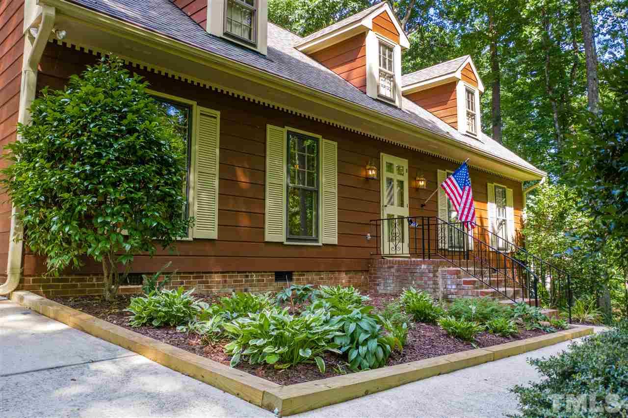 8613 Wood Lawn Drive Raleigh, NC 27613 - Photo 3 of 30