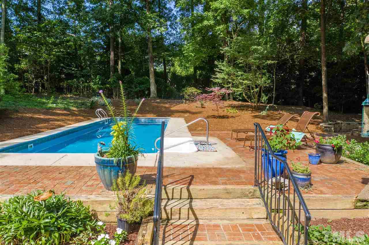 8613 Wood Lawn Drive Raleigh, NC 27613 - Photo 5 of 30