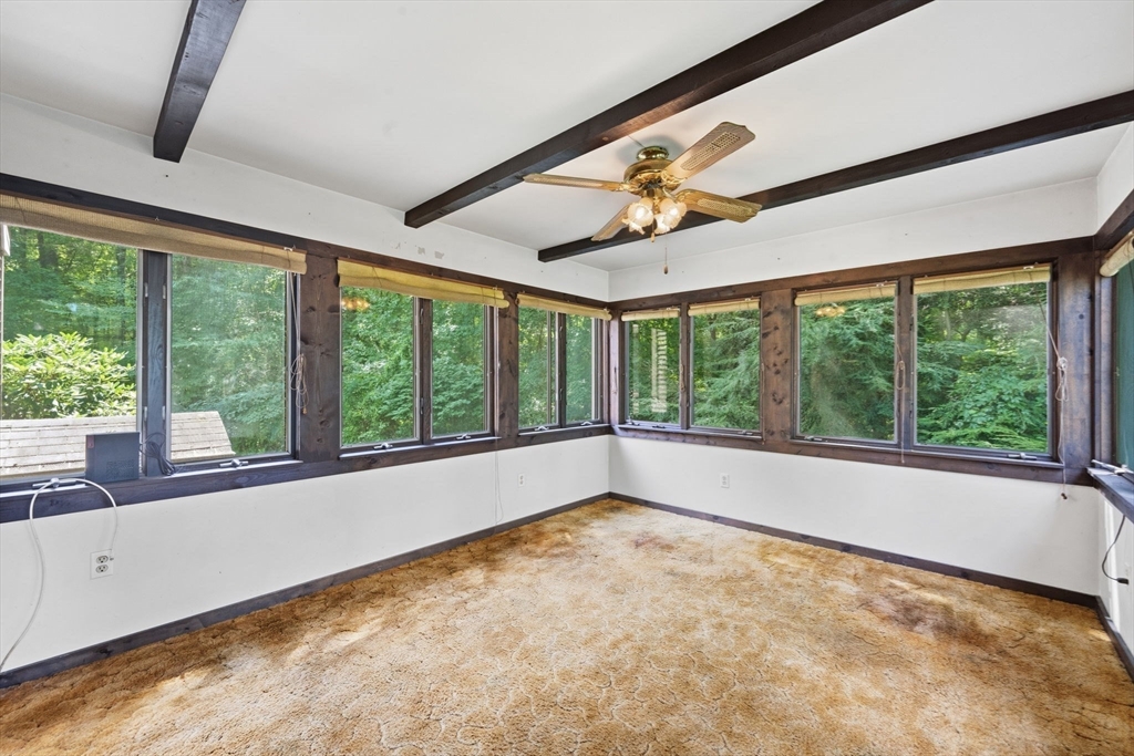 44 Cottage Road Enfield, CT 06082 - Photo 9 of 42 Gallery Image 9