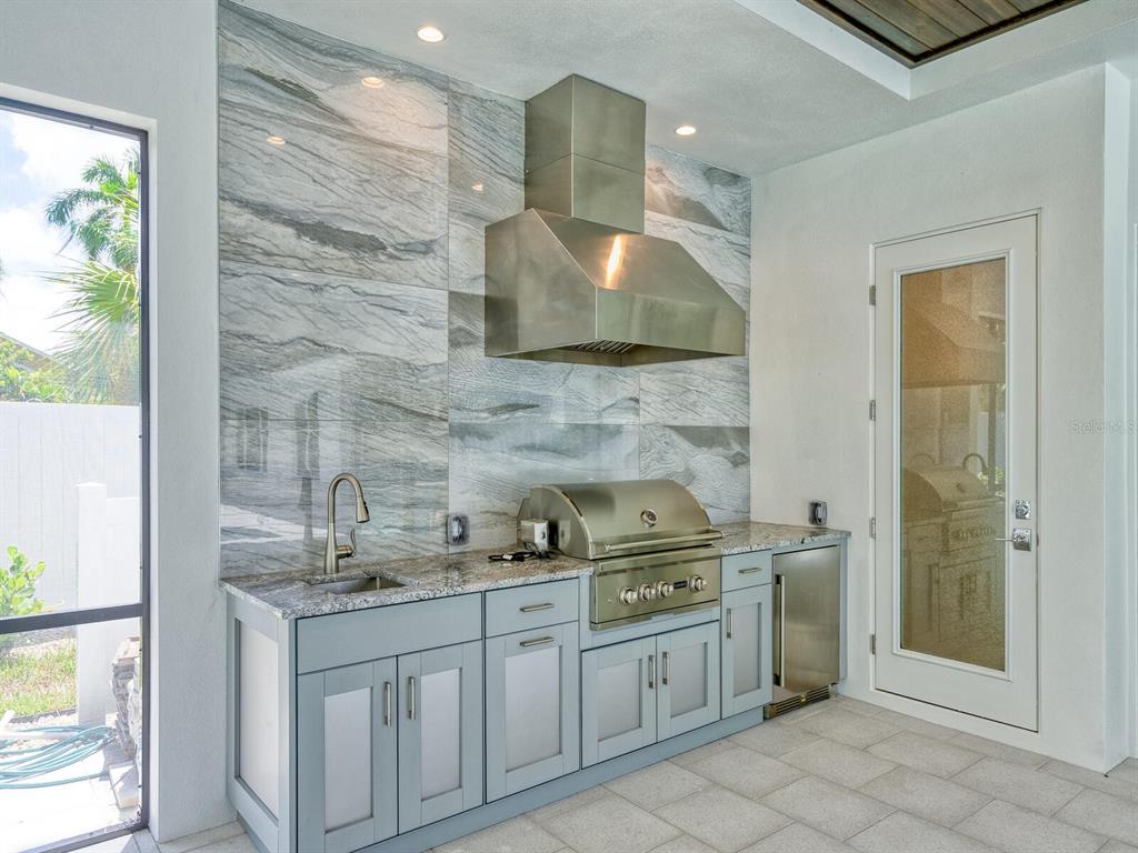1801 Field Road Sarasota, FL 34231 - Photo 38 of 76 Gallery Image 38