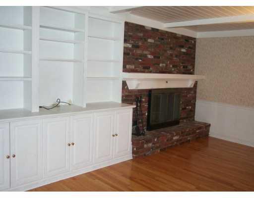 2028 Redcoach Road Allison Park, PA 15101 - Photo 3 of 8 Gallery Image 3