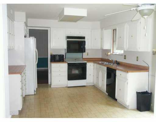 2028 Redcoach Road Allison Park, PA 15101 - Photo 4 of 8 Gallery Image 4
