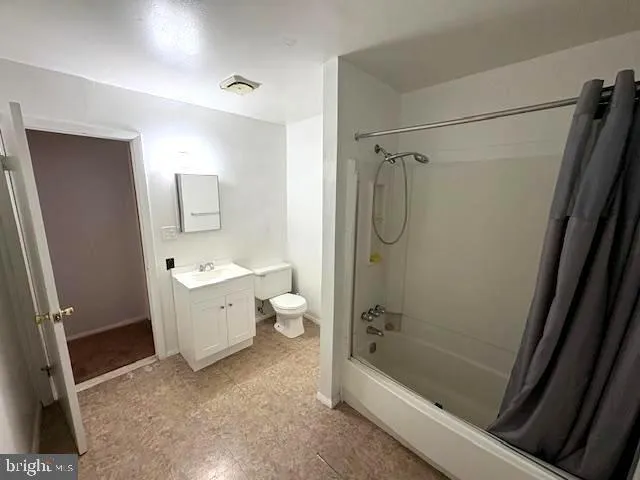 $1,500 | 1331 North Black Horse Pike, Unit B, Williamstown, NJ 08094