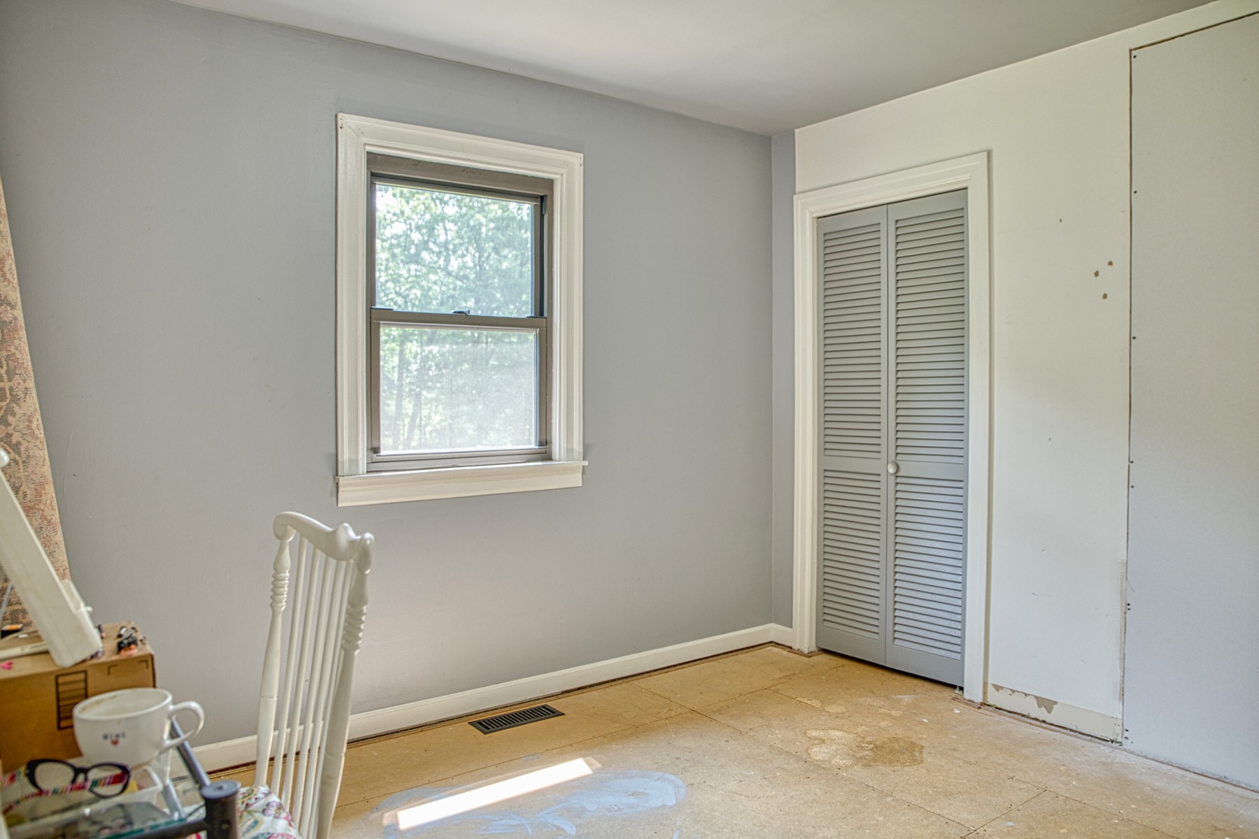 260 Fate Ivy Road Monterey, TN 38574 - Photo 11 of 32 a view of an empty room with a window