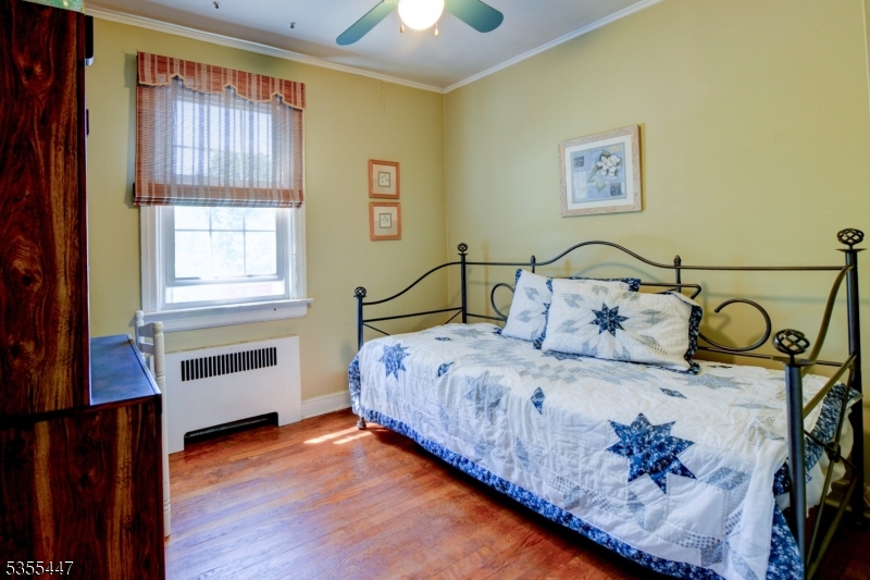 262 Chestnut Street Union, NJ 07083 - Photo 13 of 26