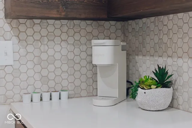 $375,000 | 13165 Allisonville Road, Fishers, IN 46038