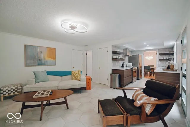 $375,000 | 13165 Allisonville Road, Fishers, IN 46038