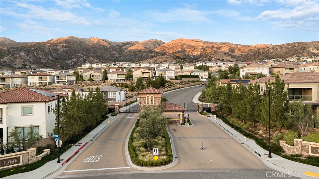 20601 Overlook Court Porter Ranch, CA 91326 - Photo 33 of 36 Gallery Image 33