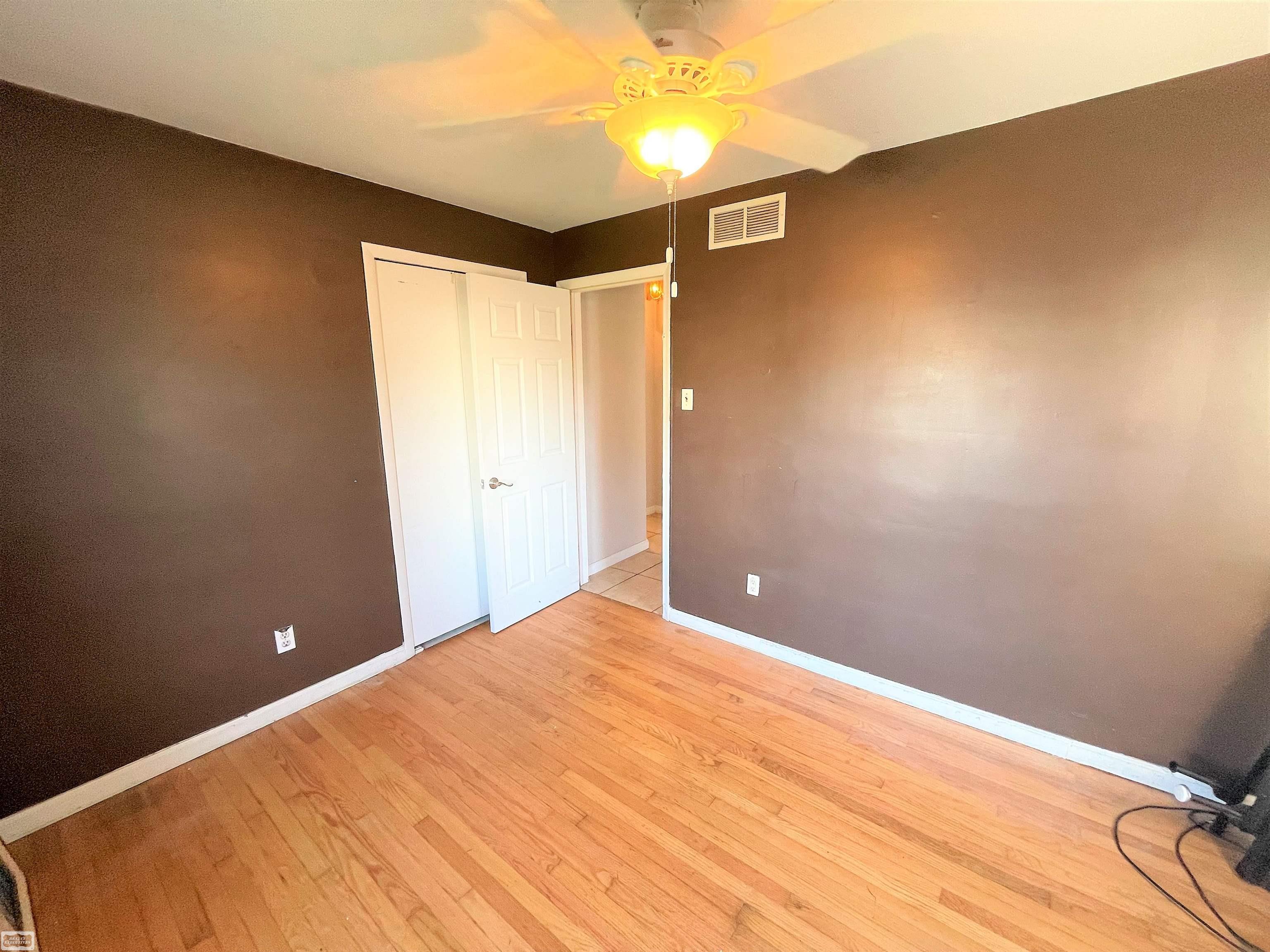 45860 Edgewater Street Chesterfield, MI 48047 - Photo 24 of 25