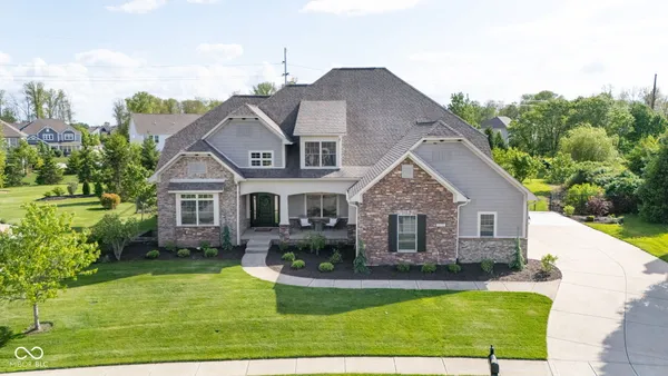 $1,625,000 | 11521 Willow Bend Drive, Zionsville, IN 46077