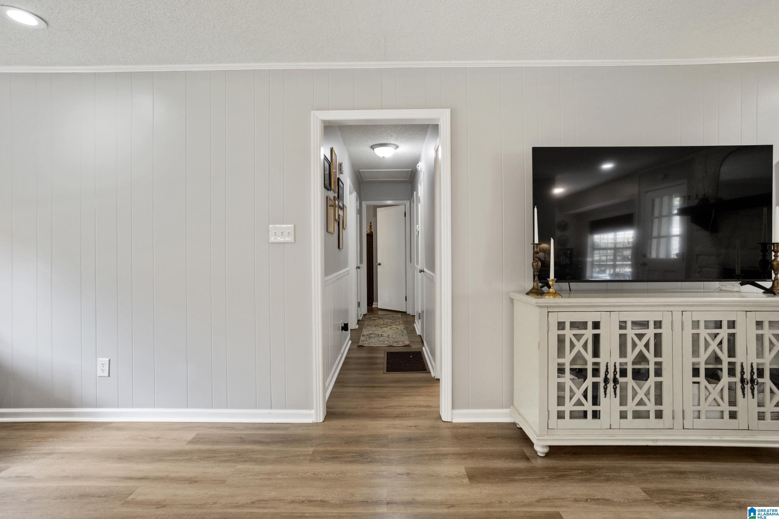 3261 Crossover Road Bessemer, AL 35023 - Photo 6 of 35