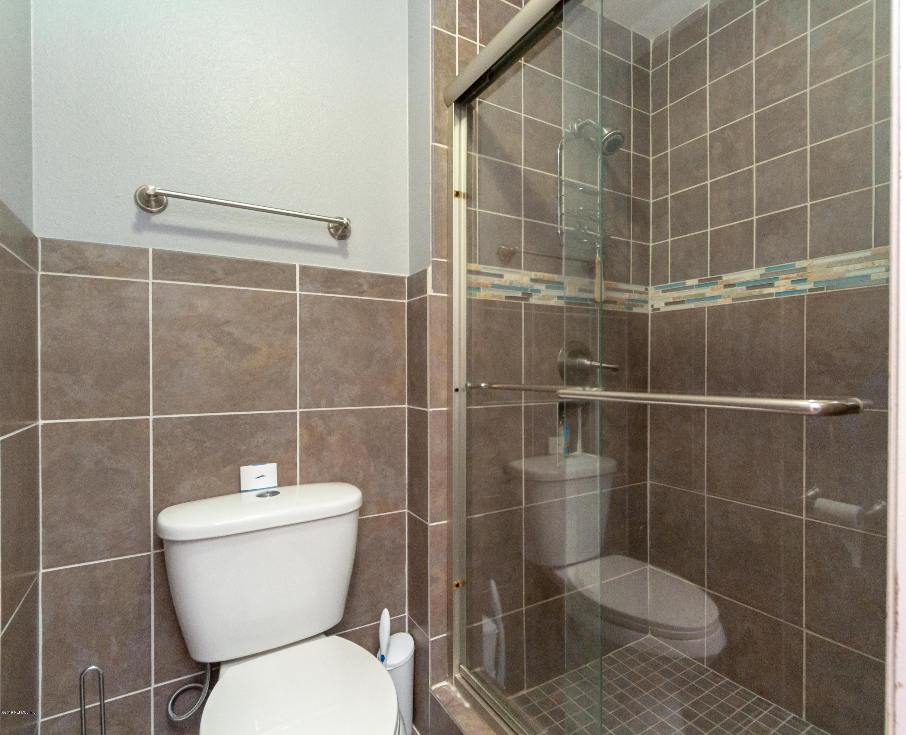 7352 Fox Grove Road Jacksonville, FL 32244 - Photo 16 of 32 Master Bathroom View 2