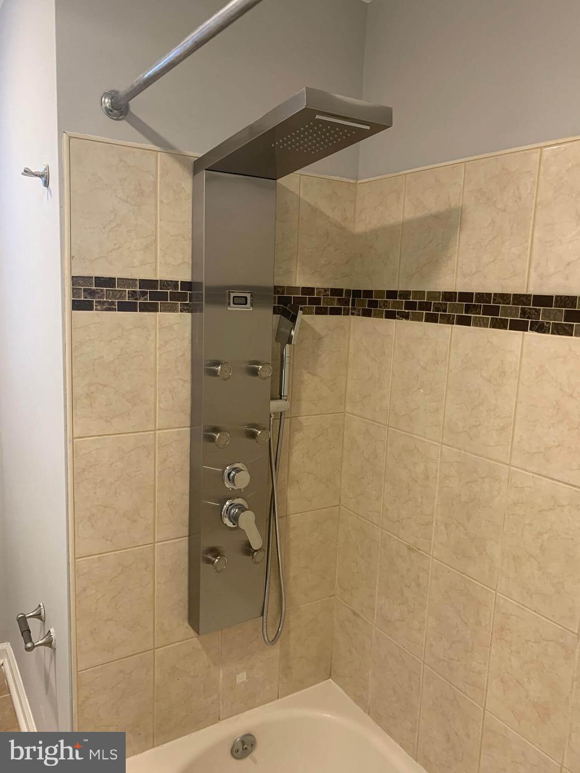 6001 North 17th Street, Unit 309 Philadelphia, PA 19141 - Photo 6 of 18